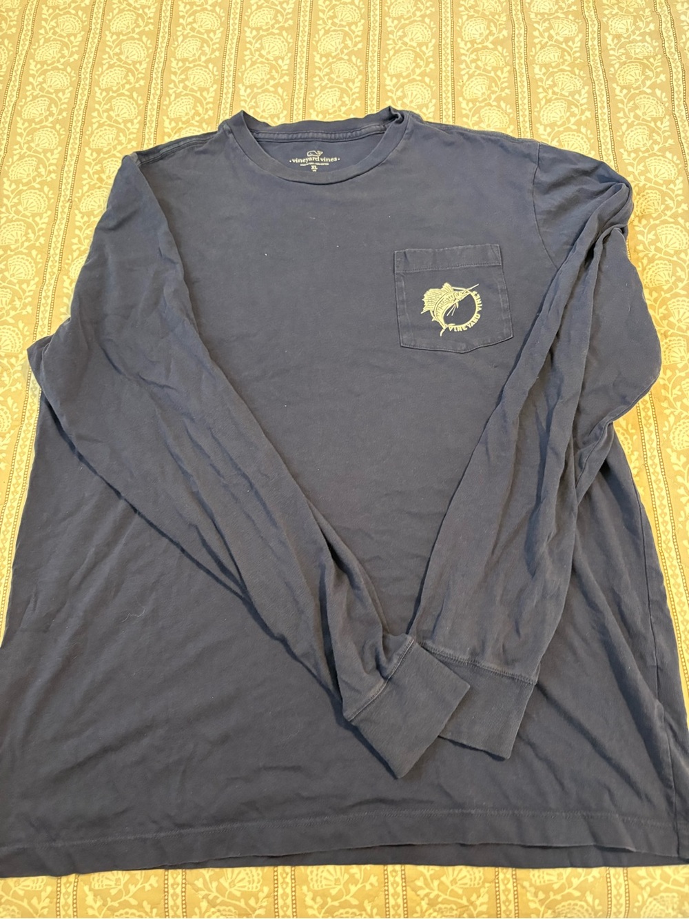 Vineyard Vines Navy Long-Sleeve Pocket Tee with Logo